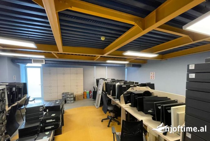Ambient biznesi me qera 1+1 ne Tirane - 6,500 Euro