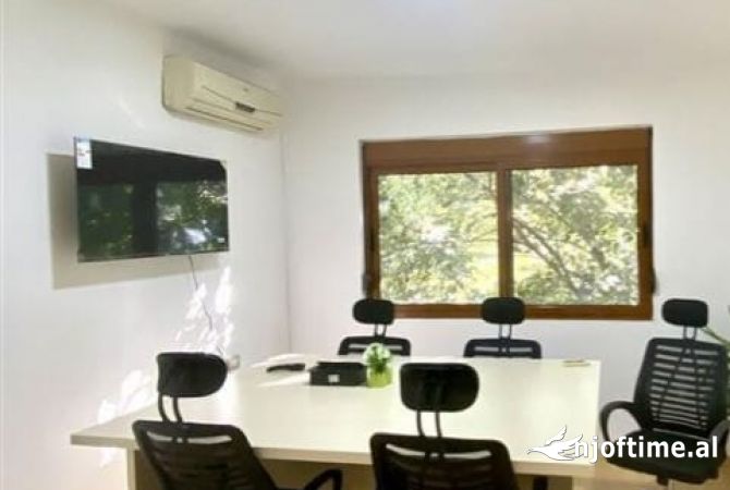 Ambient biznesi me qera 3+1 ne Tirane - 900 Euro