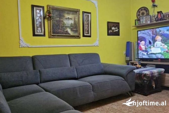 Shtepi ne shitje 1+1 ne Tirane - 80,000 Euro