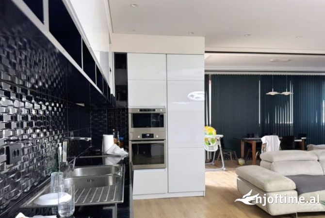 Shtepi ne shitje 2+1 ne Tirane - 200,000 Euro