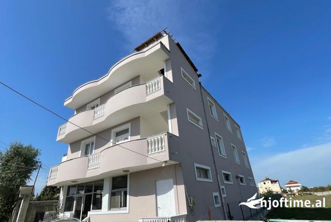 Shtepi ne shitje 6+1 ne Durres - 40,000,000 Leke