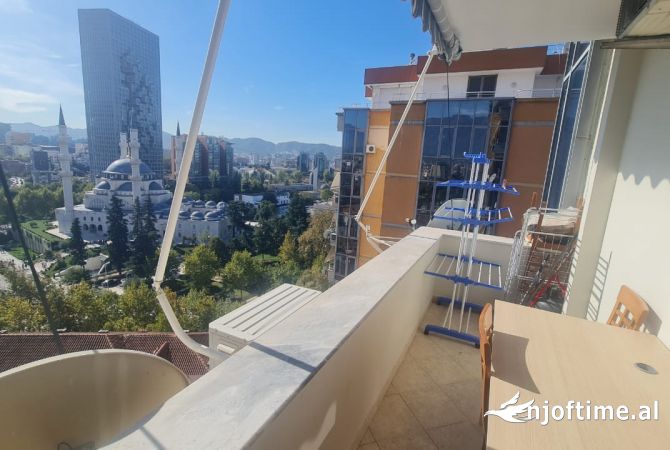 Shtepi me qera Apartament ne Tirane, 2+1, Mobilimi E mobiluar, Pagesa 1,100  Euro.