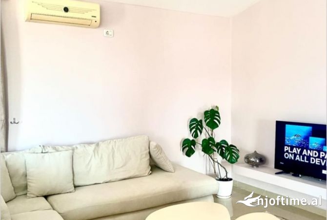 Shtepi me qera 2+1 ne Tirane - 750 Euro