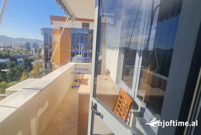 Shtepi me qera Apartament ne Tirane, 2+1, Mobilimi E mobiluar, Pagesa 750  Euro.