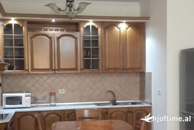 Casa in affitto 2+1 a Tirana - 650 Euro