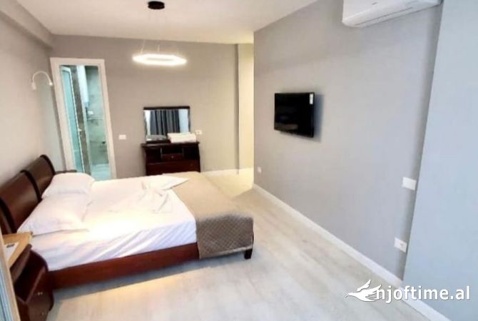 Shtepi ne shitje Apartament ne Tirane, 2+1, Mobilimi E mobiluar, Pagesa 265,000  Euro.
