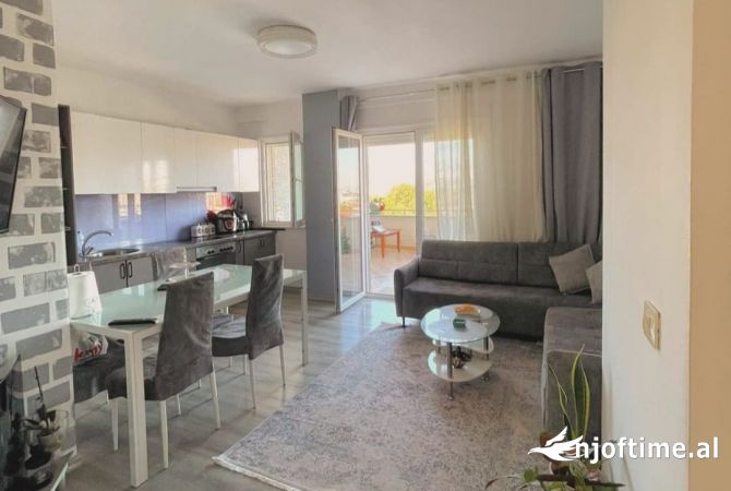 Shtepi ne shitje 2+1 ne Tirane - 155,000 Euro