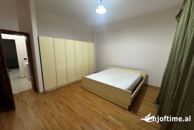 Shtepi me qera Apartament ne Tirane, 1+1, Mobilimi E mobiluar, Pagesa 55,000  Leke.