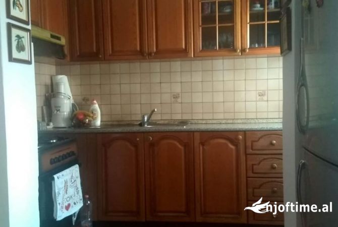 Shtepi ne shitje 2+1 ne Tirane - 110,000 Euro