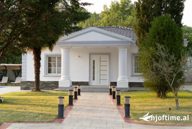 Shtepi me qera 2+1 ne Tirane - 1,000 Euro
