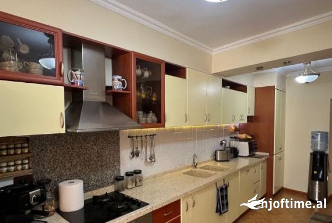 Shtepi ne shitje 3+1 ne Tirane - 287,000 Euro