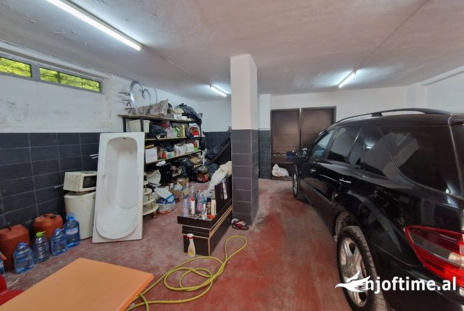 Shtepi ne shitje Apartament ne Tirane, 1+1, Mobilimi E mobiluar, Pagesa 165,000  Euro.