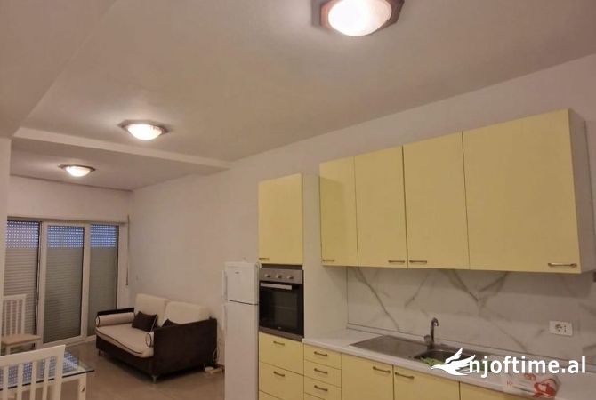 Shtepi me qera 1+1 ne Tirane - 500 Euro
