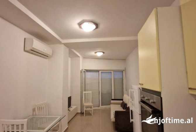 Shtepi me qera 1+1 ne Tirane - 500 Euro
