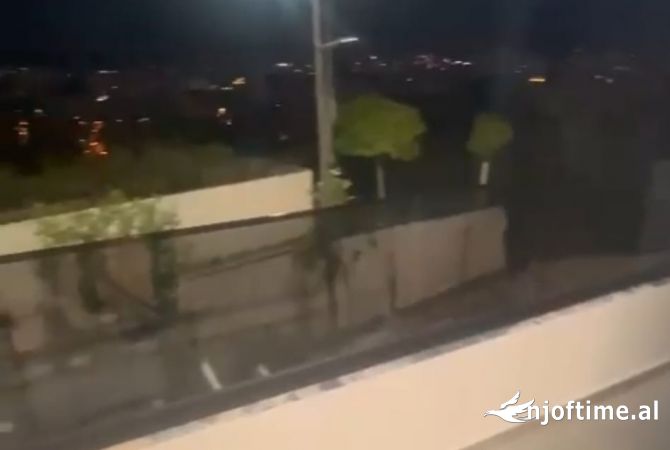 Shtepi ne shitje Apartament ne Tirane, 2+1, Mobilimi Bosh, pa mobiluar, Pagesa 200,000  Euro.