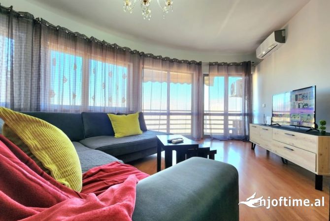 Shtepi ne shitje 1+1 ne Tirane - 180,000 Euro
