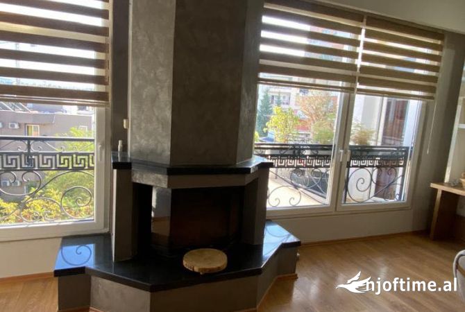 Shtepi me qera 4+1 ne Tirane - 1,000 Euro