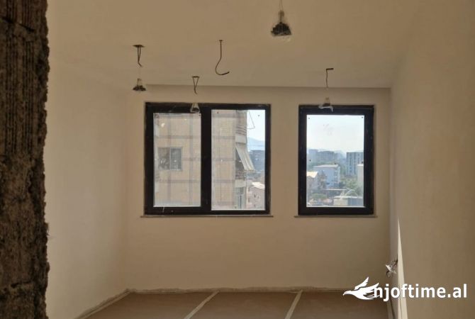 Shtepi ne shitje 3+1 ne Tirane - 190,000 Euro