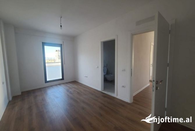 Shtepi ne shitje 2+1 ne Tirane - 296,000 Euro