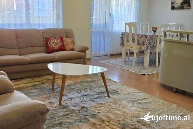 Casa in affitto 2+1 a Tirana - 750 Euro