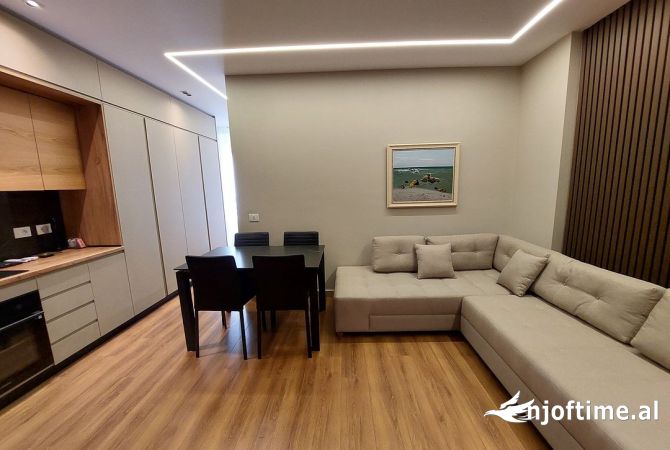 Shtepi ne shitje 2+1 ne Vlore - 245,000 Euro