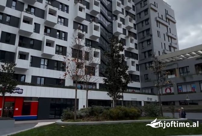 Ambient biznesi me qera 3+1 ne Tirane - 1,200 Euro