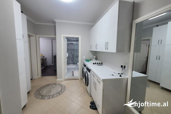 Shtepi ne shitje 2+1 ne Tirane - 310,000 Euro