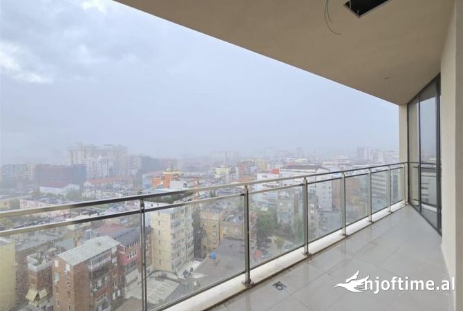 Shtepi ne shitje Apartament ne Tirane, 2+1, Mobilimi Bosh, pa mobiluar, Pagesa 210,000  Euro.
