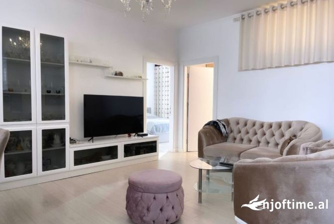 Shtepi ne shitje 2+1 ne Tirane - 115,000 Euro
