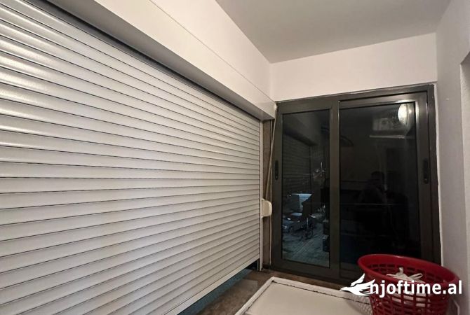 Shtepi me qera Apartament ne Tirane, 2+1, Mobilimi E mobiluar, Pagesa 65,000  Leke.