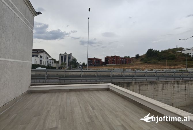 AMBJENT BIZNESI PER QIRA 3,500 Euro  Teg