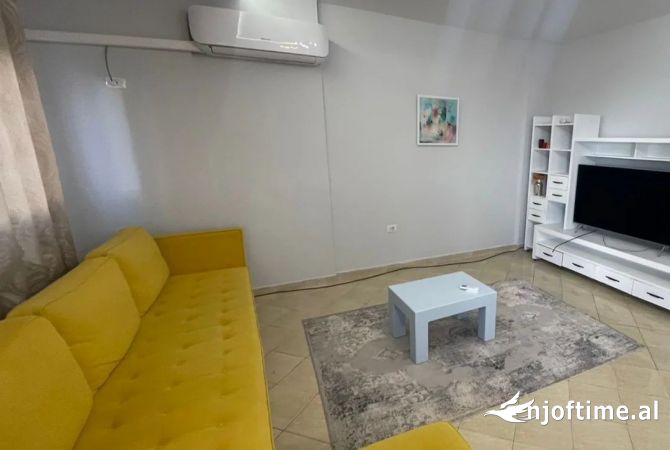 Casa in affitto 2+1 a Tirana - 65,000 Leke