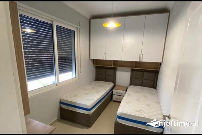 Shtepi me qera Apartament ne Tirane, 2+1, Mobilimi E mobiluar, Pagesa 600  Euro.