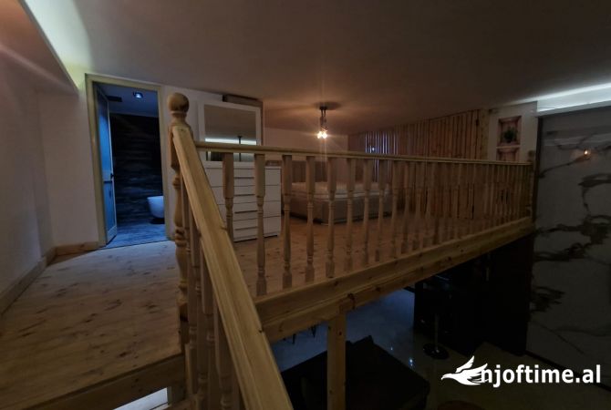 Shtepi me qera Apartament ne Tirane, 2+1, Mobilimi E mobiluar, Pagesa 500  Euro.