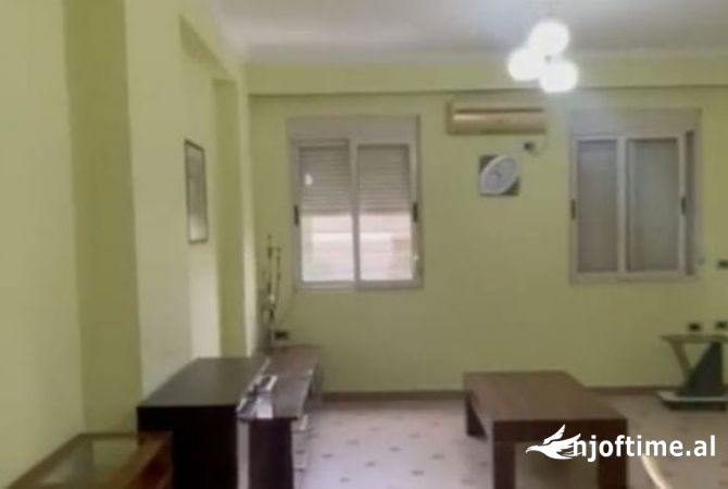 Shtepi me qera 2+1 ne Tirane - 65,000 Leke