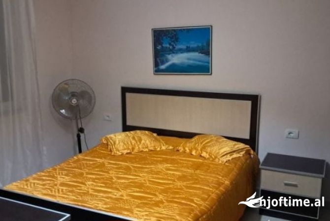 Shtepi me qera 2+1 ne Tirane - 500 Euro