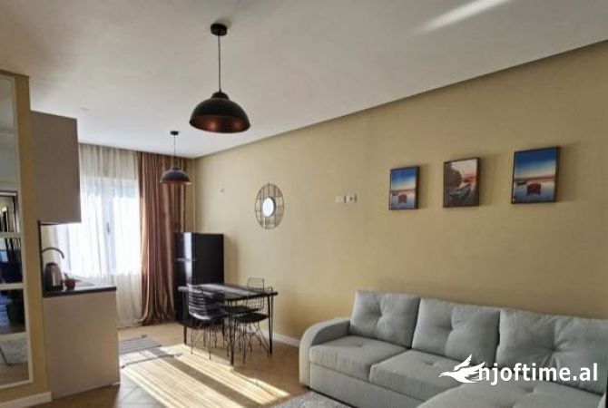 Shtepi me qera 1+1 ne Tirane - 550 Euro