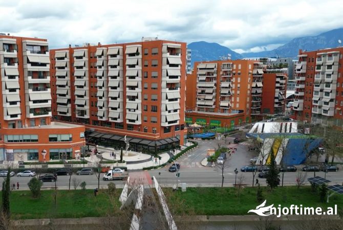 Ambient biznesi ne shitje 4+1 ne Tirane - 105,000 Euro