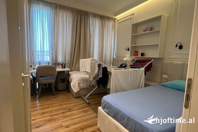 Shtepi me qera Apartament ne Tirane, 2+1, Mobilimi E mobiluar, Pagesa 1,500  Euro.