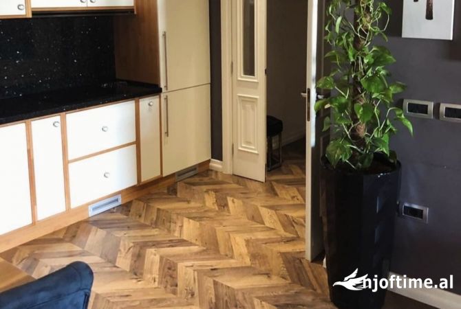 Shtepi ne shitje 2+1 ne Tirane - 259,000 Euro