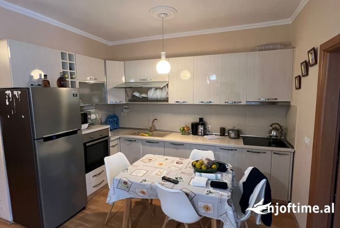 Shtepi ne shitje 1+1 ne Tirane - 155,000 Euro