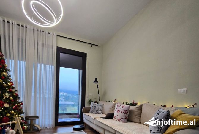 Casa in affitto 2+1 a Tirana - 1,500 Euro