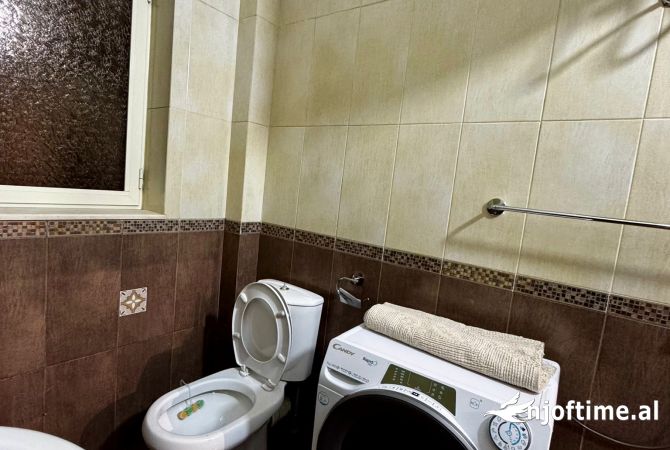 Shtepi me qera Apartament ne Tirane, 2+1, Mobilimi E mobiluar, Pagesa 600  Euro.