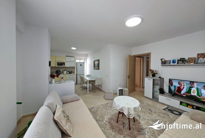 Shtepi ne shitje 2+1 ne Tirane - 180,000 Euro