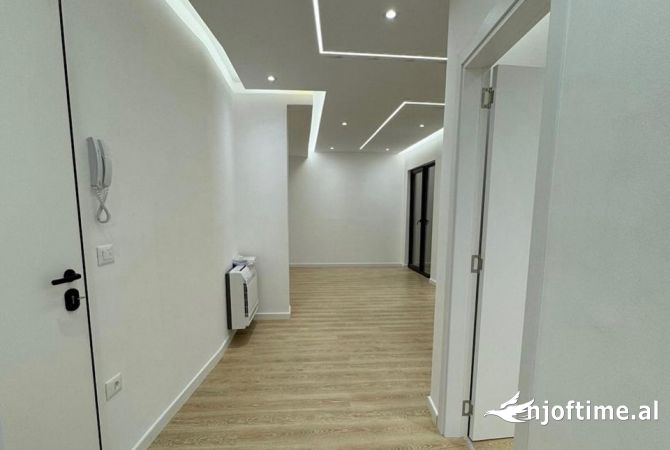 Shtepi me qera 1+1 ne Tirane - 700 Euro