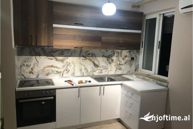 Shtepi me qera 2+1 ne Tirane - 600 Euro