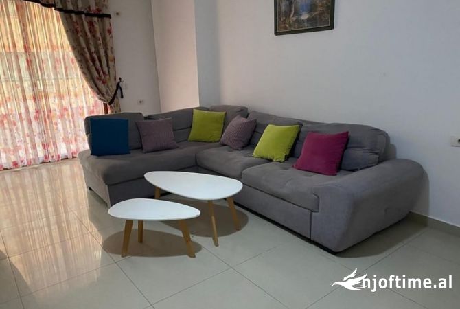Shtepi me qera 3+1 ne Tirane - 500 Euro