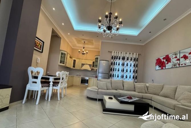Casa in affitto 2+1 a Tirana - 800 Euro
