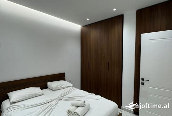Shtepi me qera 1+1 ne Tirane - 450 Euro