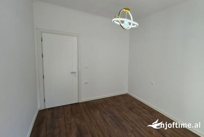 Shtepi ne shitje 1+1 ne Tirane - 119,000 Euro
